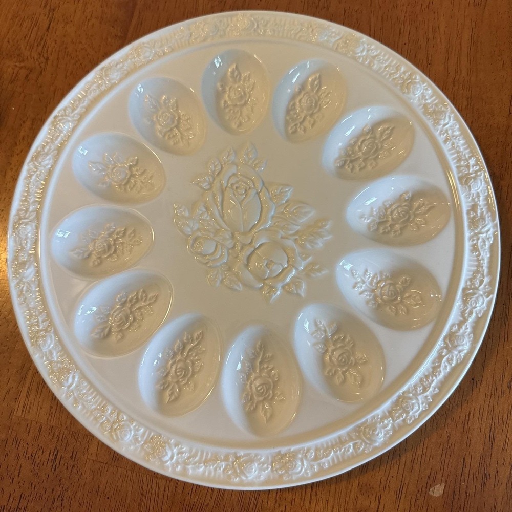 Royal Albert Old Country Roses Deviled Egg Dish Embossed Rose Creamware